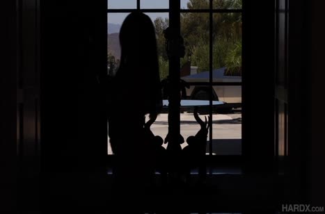 Гламурная мамка Anissa Kate обожает в задницу